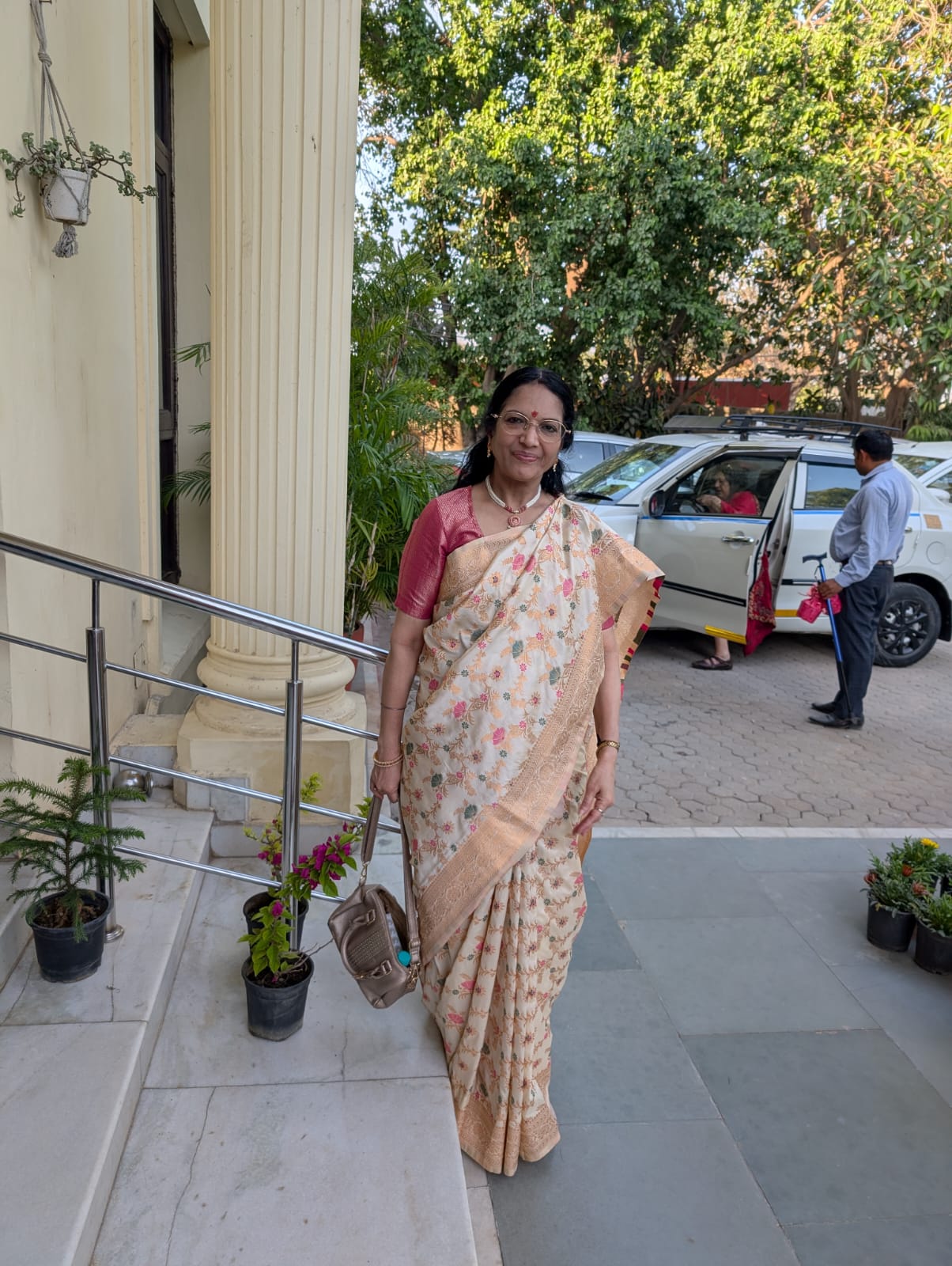 Life coaching FAQ – Nita Dadoo answers common questions about personal transformation life coaching in Delhi